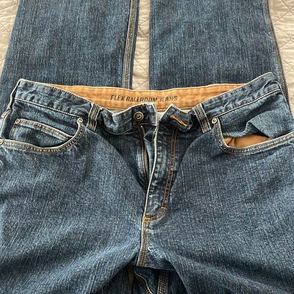 Duluth Trading Men’s Flex Ballroom jeans size 38x32